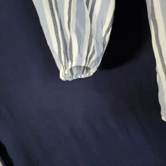 A.N.A Womens Top Blue White Striped 3/4 Sleeve Peasant V Neck Blouse Lightweight - Picture 2 of 7